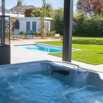 Jacuzzi inbouwen